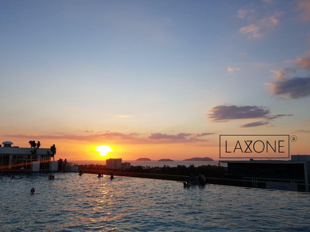 Sutera Avenue Kota Kinabalu - Laxzone Suite Kampong Sembulan Extérieur photo