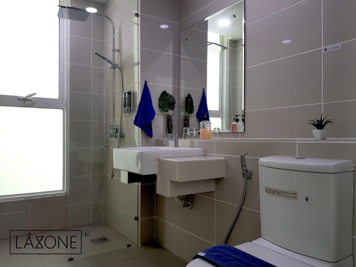 Sutera Avenue Kota Kinabalu - Laxzone Suite Kampong Sembulan Extérieur photo